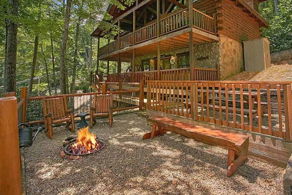 fire pit smoky mountain cabin
