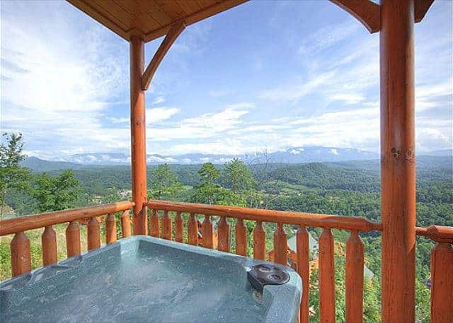 Hot tub on the deck of the Tennessee Treasure cabin in the Smoky Mountains.