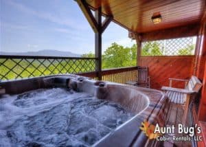 Hot tub on the deck of the Villa Italia cabin in the Great Smoky Mountains.